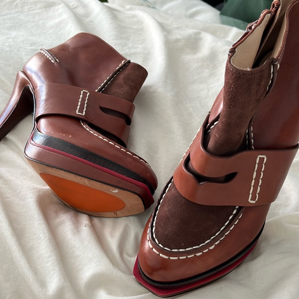 Never worn women’s size 8 Cole Haan stiletto booties